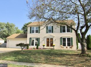 3 Maureen St, New Castle, DE 19720