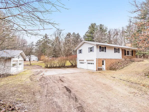 21333 N Uldriks Dr, Battle Creek, MI 49017