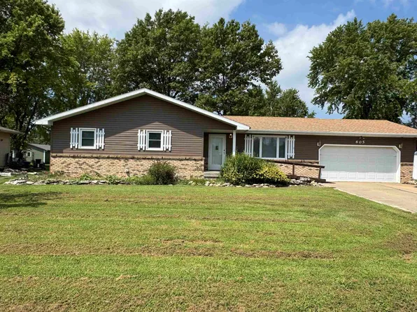 605 N Parker St, Bennington, KS 67422