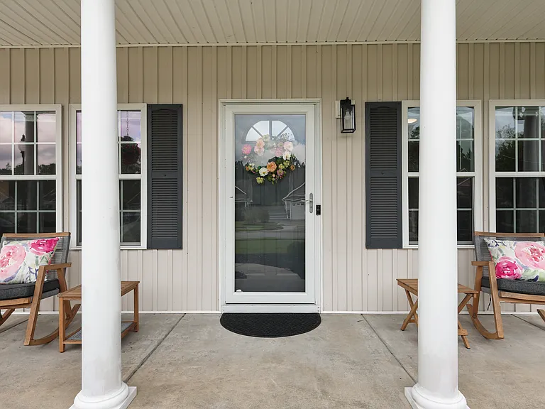 174 Tylers Cove Way — Photo 2