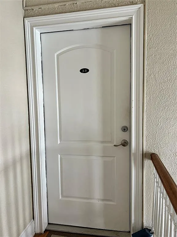 1 bed, 1.0 bath, 641 sqft, $1,750 — Photo 3