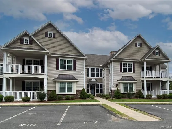 95 South Ridge Lane #F203, Berlin, CT 06037