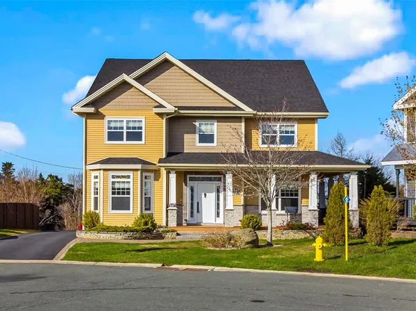 28 Dumbarton Place, St. John's, NL A1A5X6