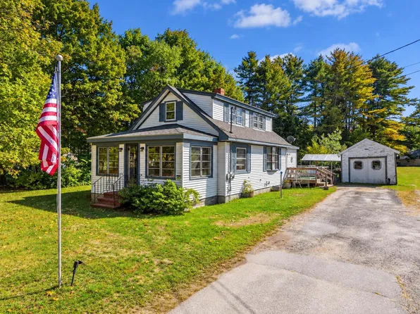 41 Middlesex Road, Topsham, ME 04086