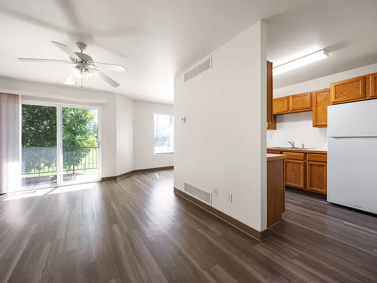Glenmoor Townhomes — Photo 68