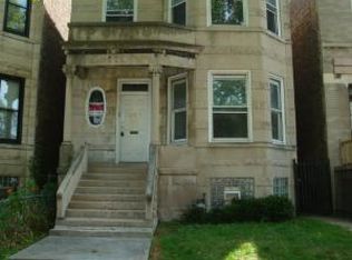 7243 S Ridgeland Ave, Chicago, IL 60649