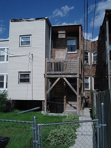 2nd image of 6430 S Drexel Ave