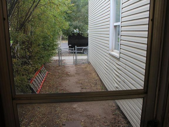 2nd image of 101 S Cedar St APT B