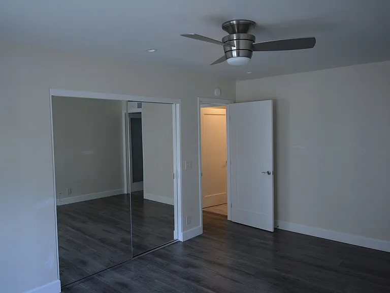 3312 Caminito East Blf #127 — Photo 5