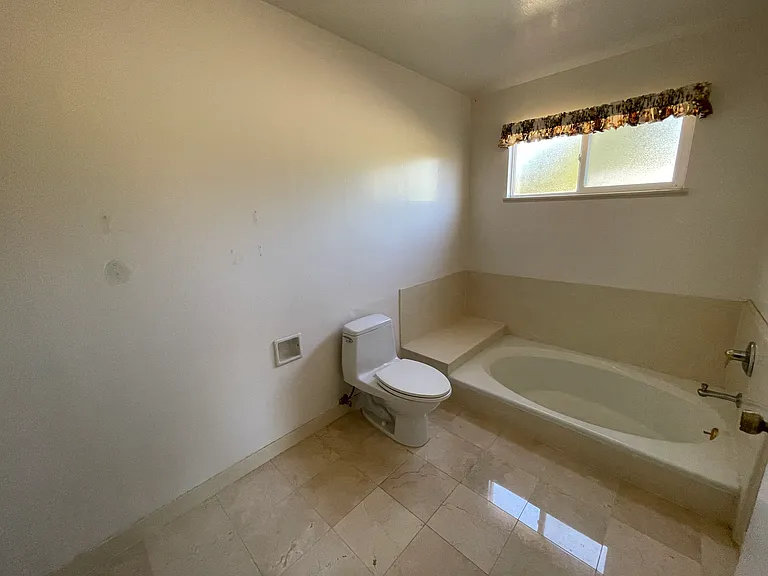 40072 Dolerita Ave — Photo 14