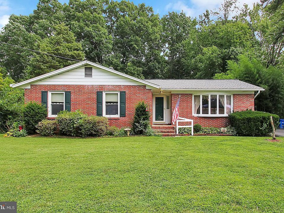 1st image of 45 Graceford Dr