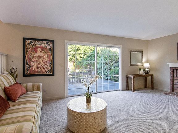 3rd image of 4366 Thousand Oaks Dr