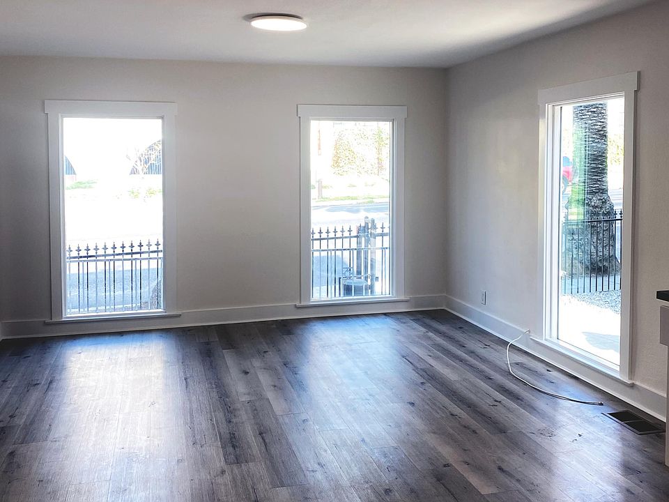 1st image of 5528 Franklin Ave