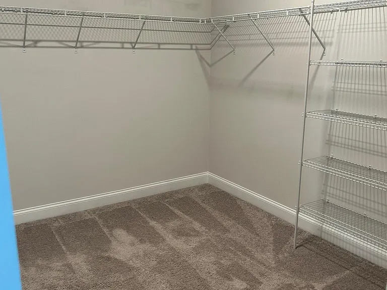 123 Vivian Ln — Photo 31