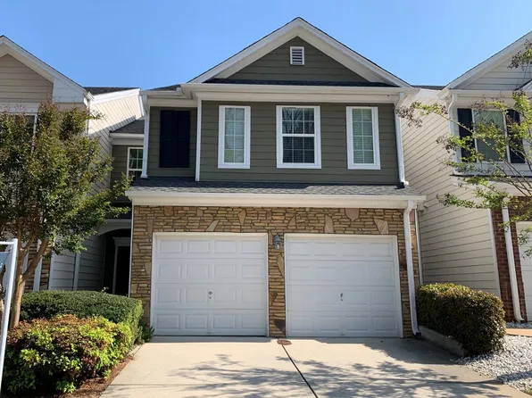 34 Jekyll Dr, Marietta, GA 30066