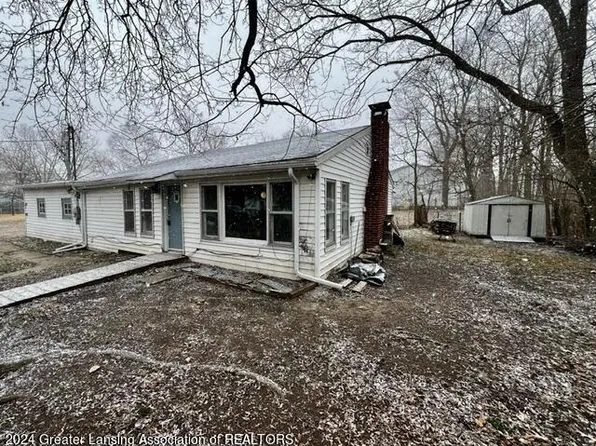 526 Michigan St, Eaton Rapids, MI 48827