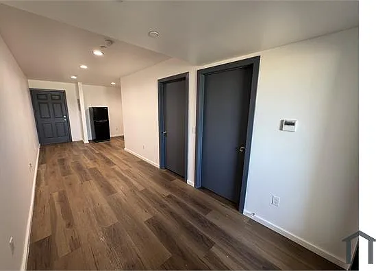 325 N Fickett St #205 — Photo 1