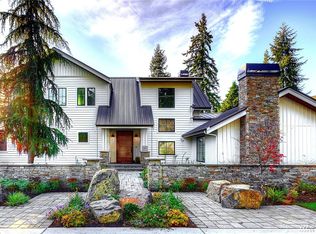 2207 102nd Pl SE, Bellevue, WA 98004