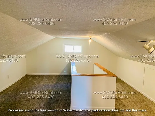 4525 Seward St — Photo 14