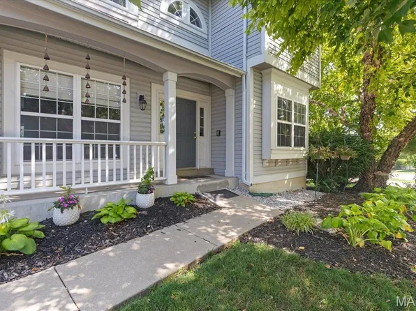 1205 Briarchase Dr, Lake Saint Louis, MO 63367
