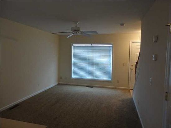 2nd image of 101 Harolee Ln