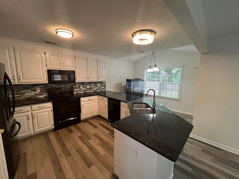 5359 Palmer Ln — Photo 61