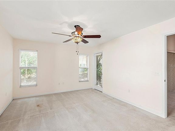 4th image of 341 Lake Suzanne Dr