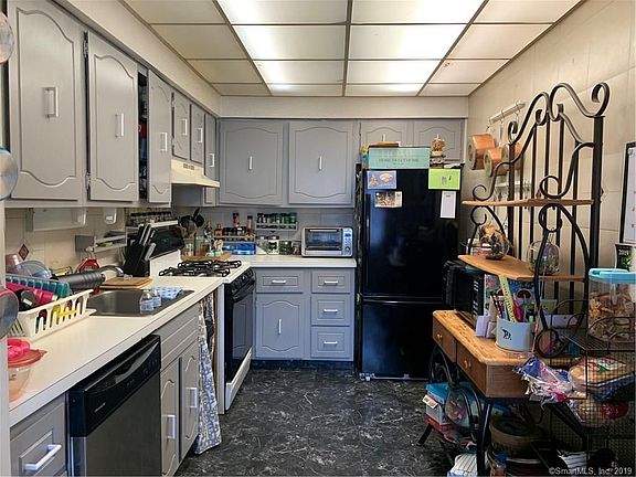 2nd image of 58 Peddlers Dr #58