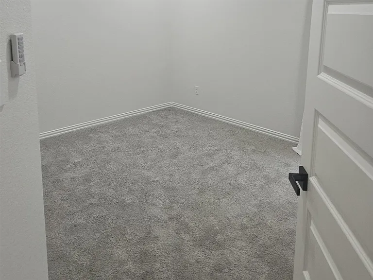 15019 Crown Manor Dr — Photo 19