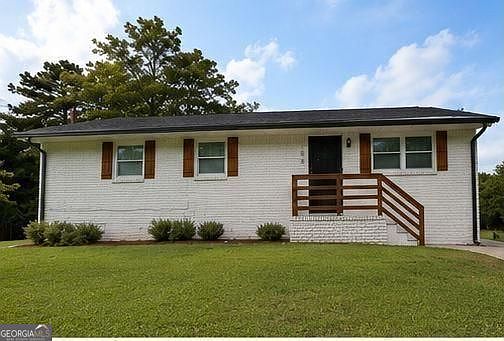 1st image of 156 Inverness Dr