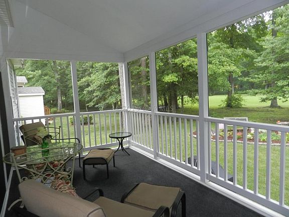 screened porch