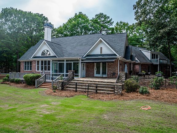5th image of 110 Bulloch Hall Dr