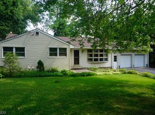 14 Butternut Rd, Vernon, NJ 07462