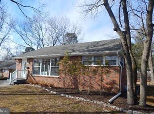 42 Sunset Dr, Voorhees, NJ 08043