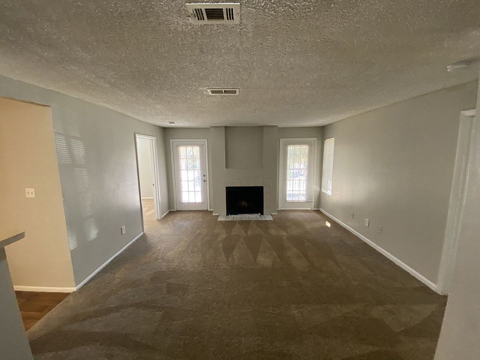 1st image of 224 Afton Sq Unit 201