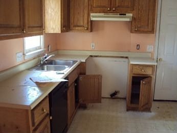 2nd image of 8 E Crossridge Dr