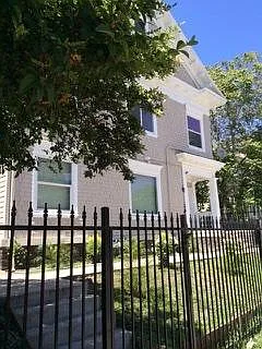 3423 Martin Luther King Jr Way — Photo 2