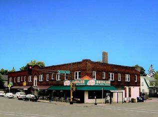 251 Snelling Ave S, Saint Paul, MN 55105