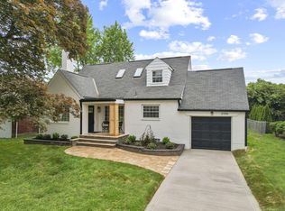 2056 Jervis Rd, Columbus, OH 43221