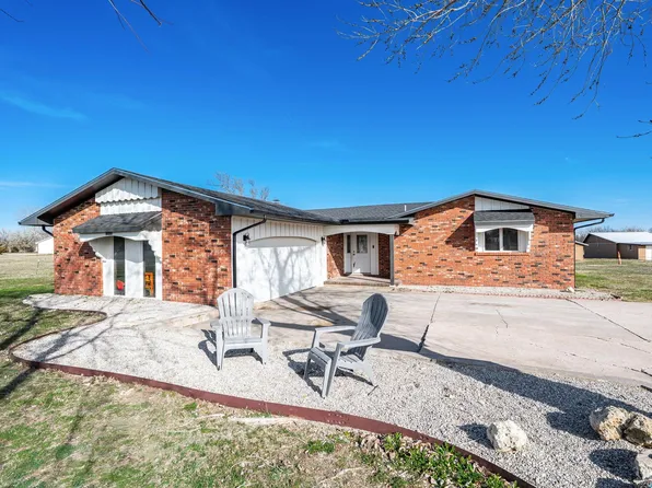 15305 E 63rd St S, Derby, KS 67037