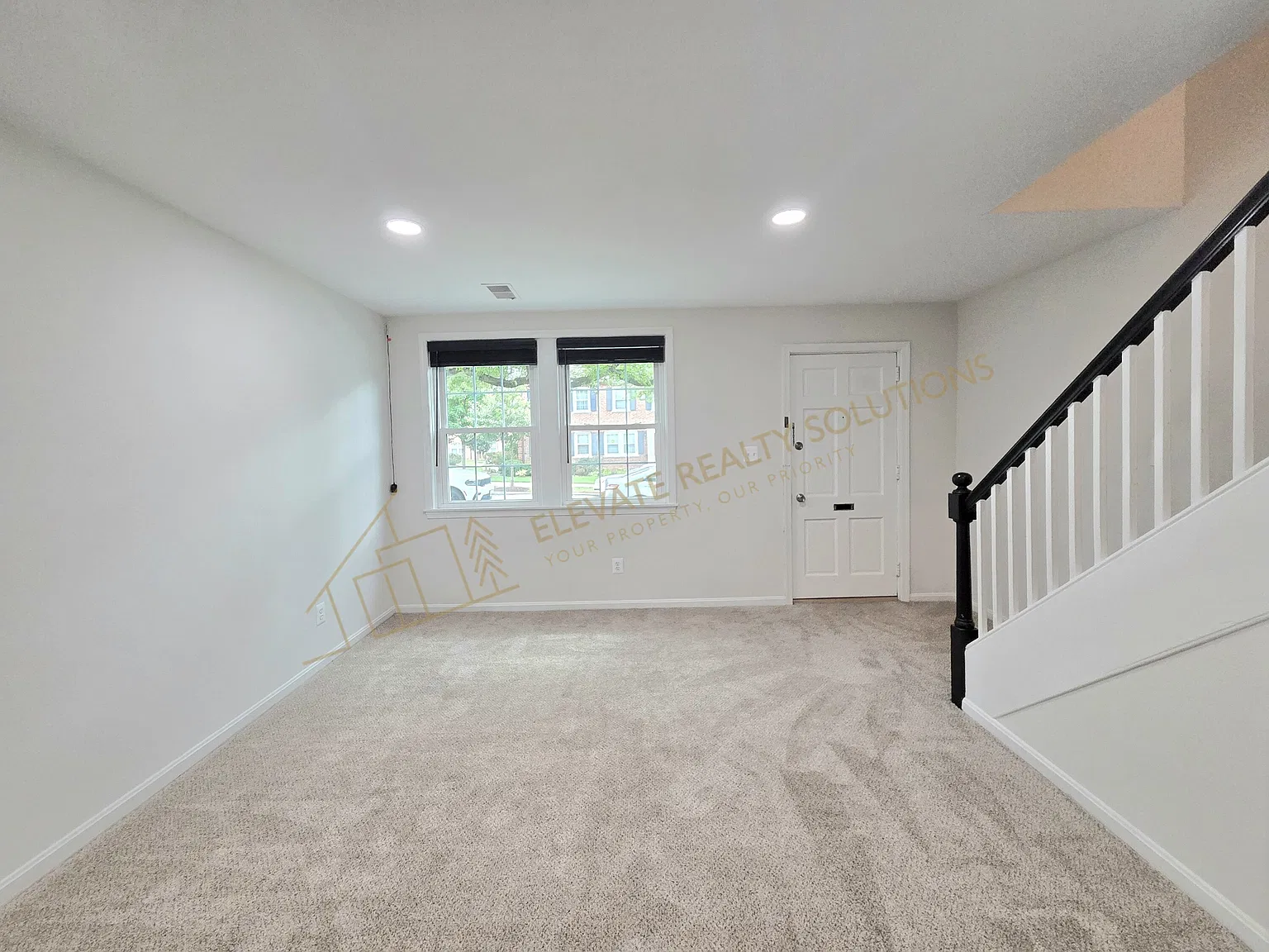 2 bed, 1.0 bath, 1254 sqft, $1,700 — Photo 2