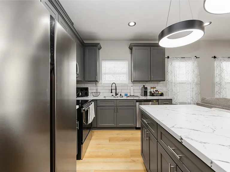 2409 Dolly Wright St #B — Photo 8