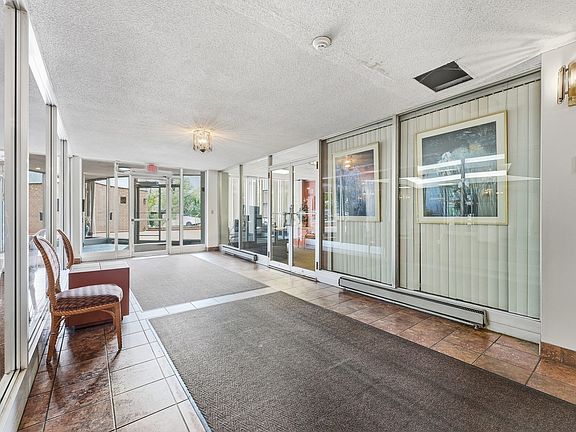 3rd image of 101 Mulberry St APT 120