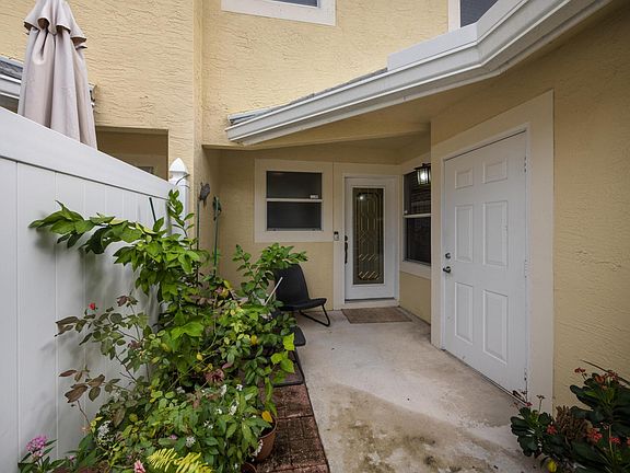 4th image of 12806 Woodmill Drive