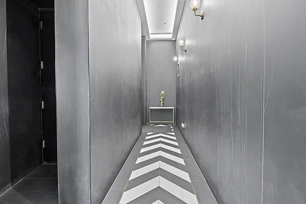 Rented by Compass | media 19