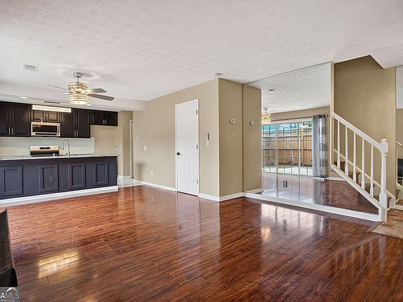 5th image of 5536 Clover Rise Ln