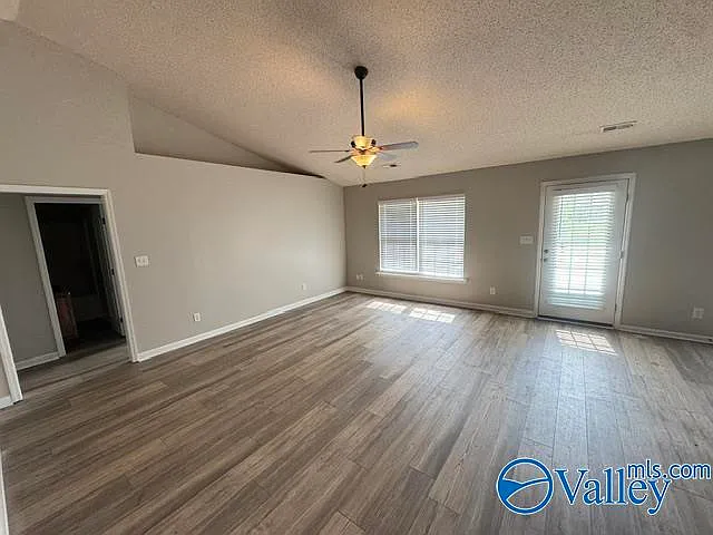 263 Shadow Ct SW — Photo 6