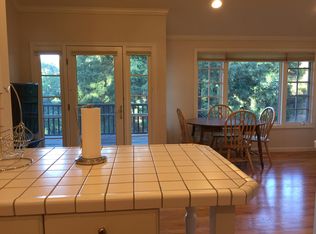 22507 Rolling Hills Rd, Saratoga, CA 95070