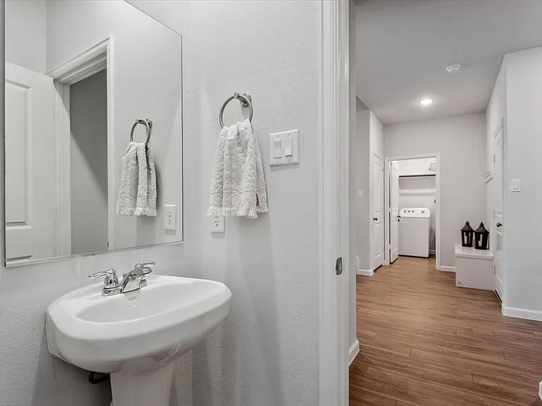 5728 Palm Flower Dr — Photo 11