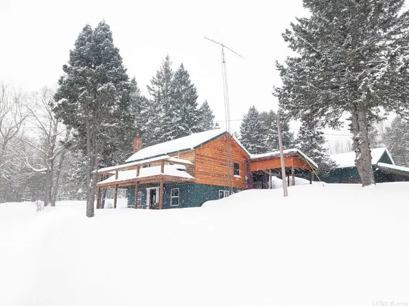 10677 M 77, Seney, MI 49883